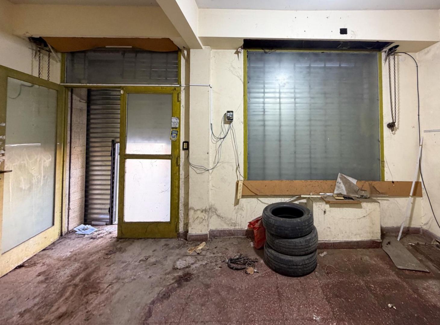 Foto de SE ALQUILA DEPOSITO EN CONSTITUCION AL 2800. 60M2, imagen 3