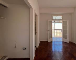 Foto de Monoambiente restaurado a nuevo con balcón en Larrea casi Sarmiento, imagen 5