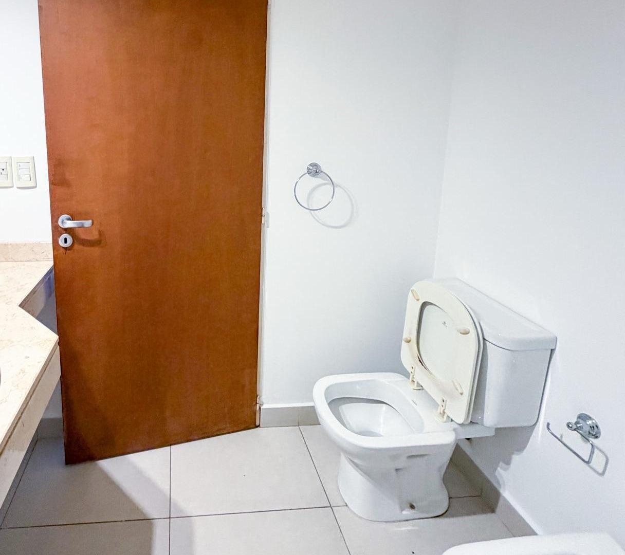 Foto de Impecable monoambiente con balcon aterrazado con parrilla. 40m2. Carlos, imagen 5