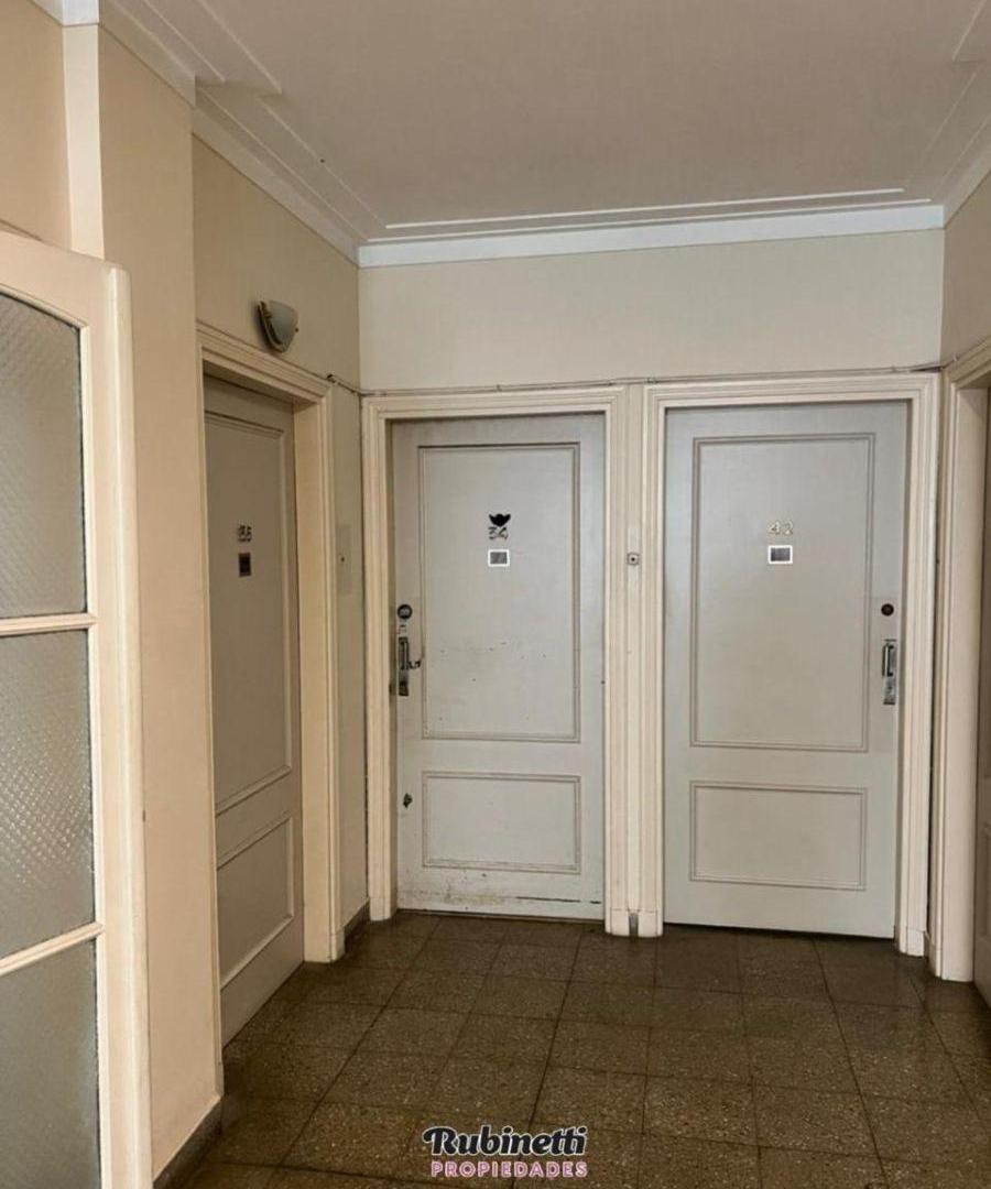 Foto de EN VENTA DEPARTAMENTO 2 AMBIENTES CON VISITA LATERAL AL MAR, imagen 5