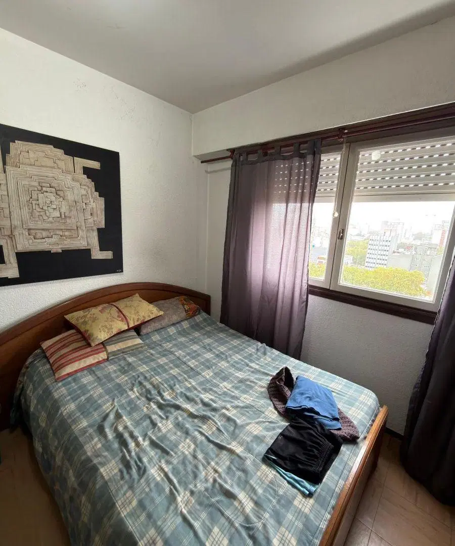 EN VENTA DEPARTAMENTO 4 AMBIENTES A LA CALLE 5