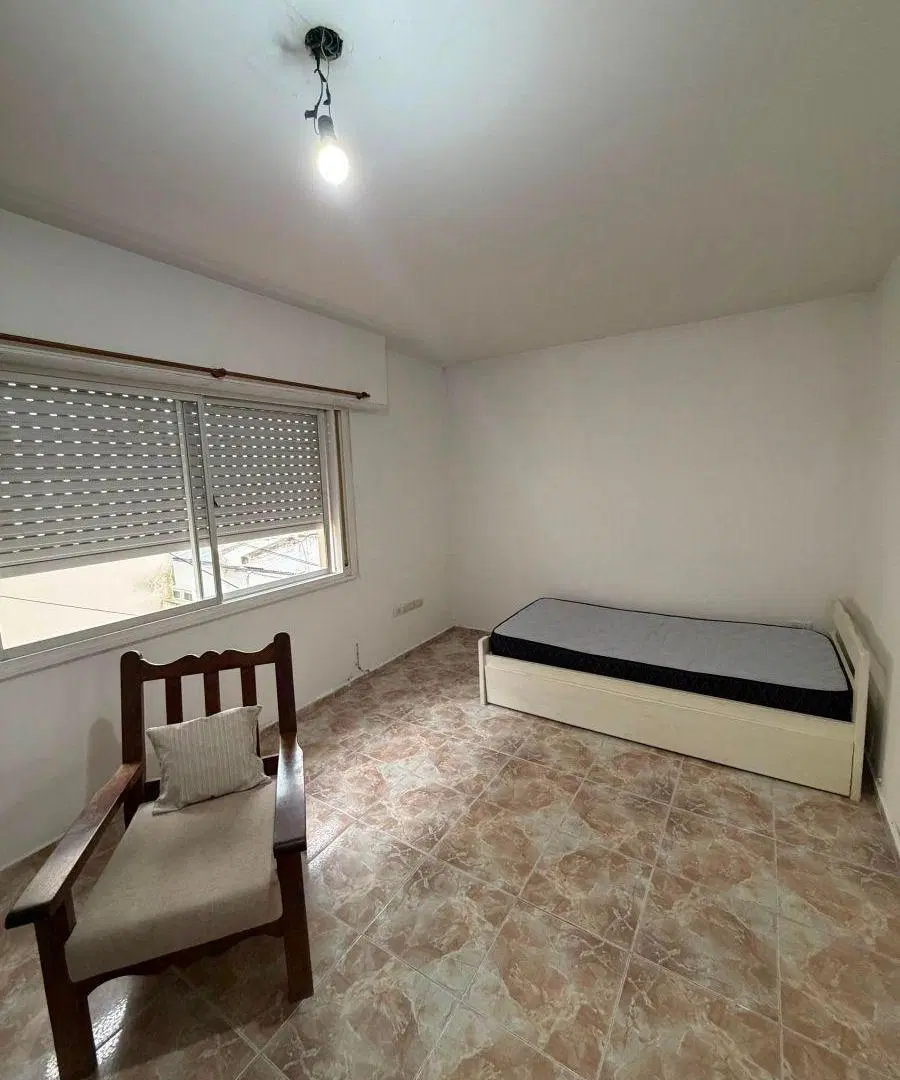 En Venta Departamento De 2 Ambientes con cochera 1