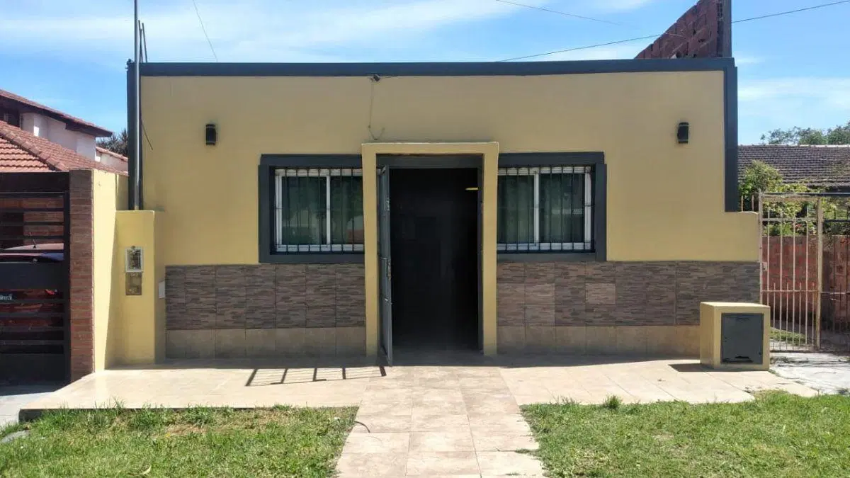Local comercial en venta o alquiler | Los Pinares 2