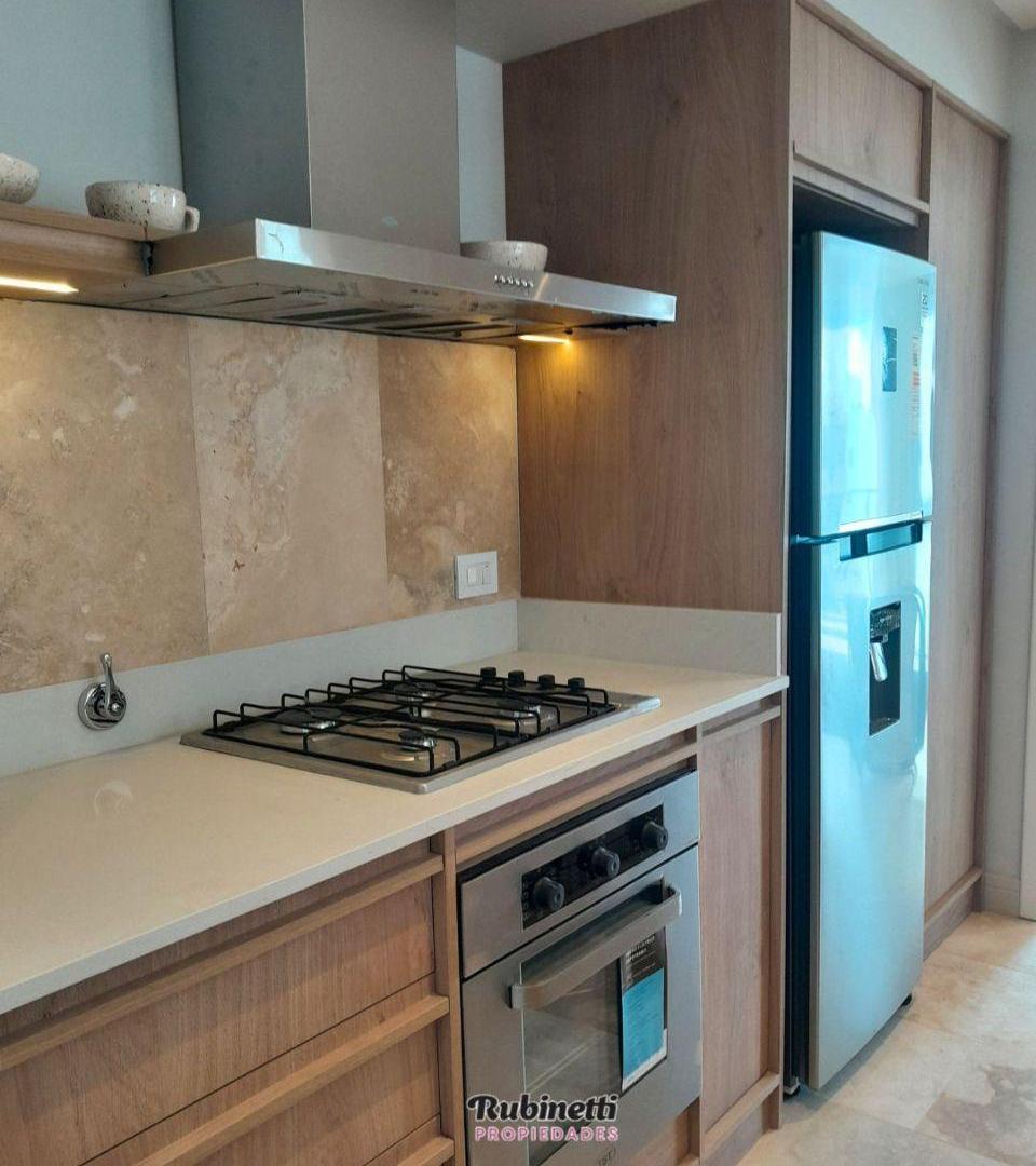 Foto de EN VENTA DEPARTAMENTO 2 AMBIENTES EN EDIFICIO LAUREL, imagen 2
