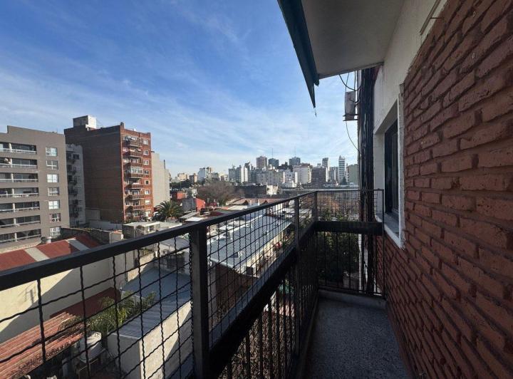 ALQUILER 2 AMB CON BALCON EN SAN CRISTOBAL 1
