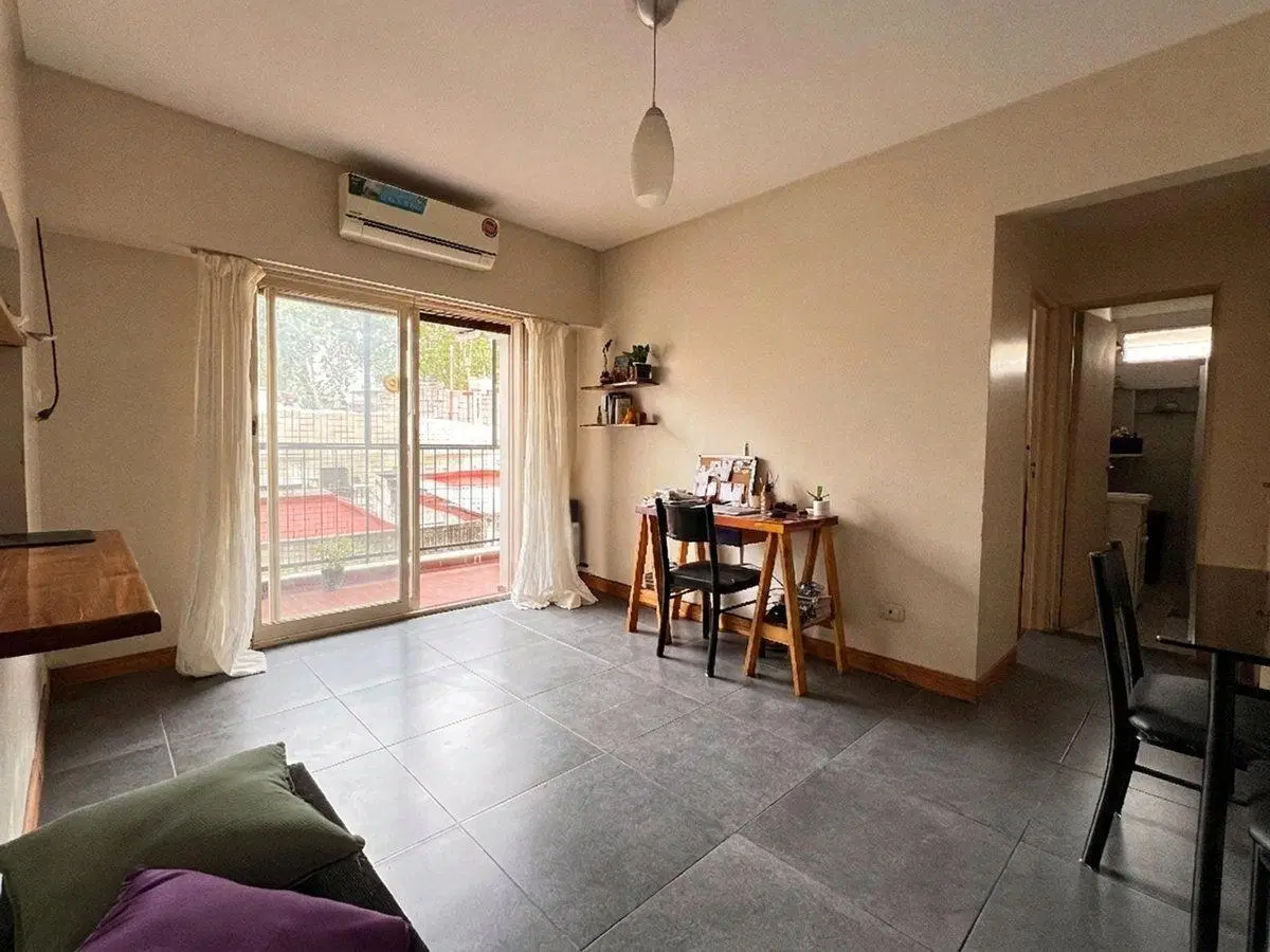 DEPARTAMENTO 2 AMBIENTES VENTA CABALLITO C/ BALCON 3