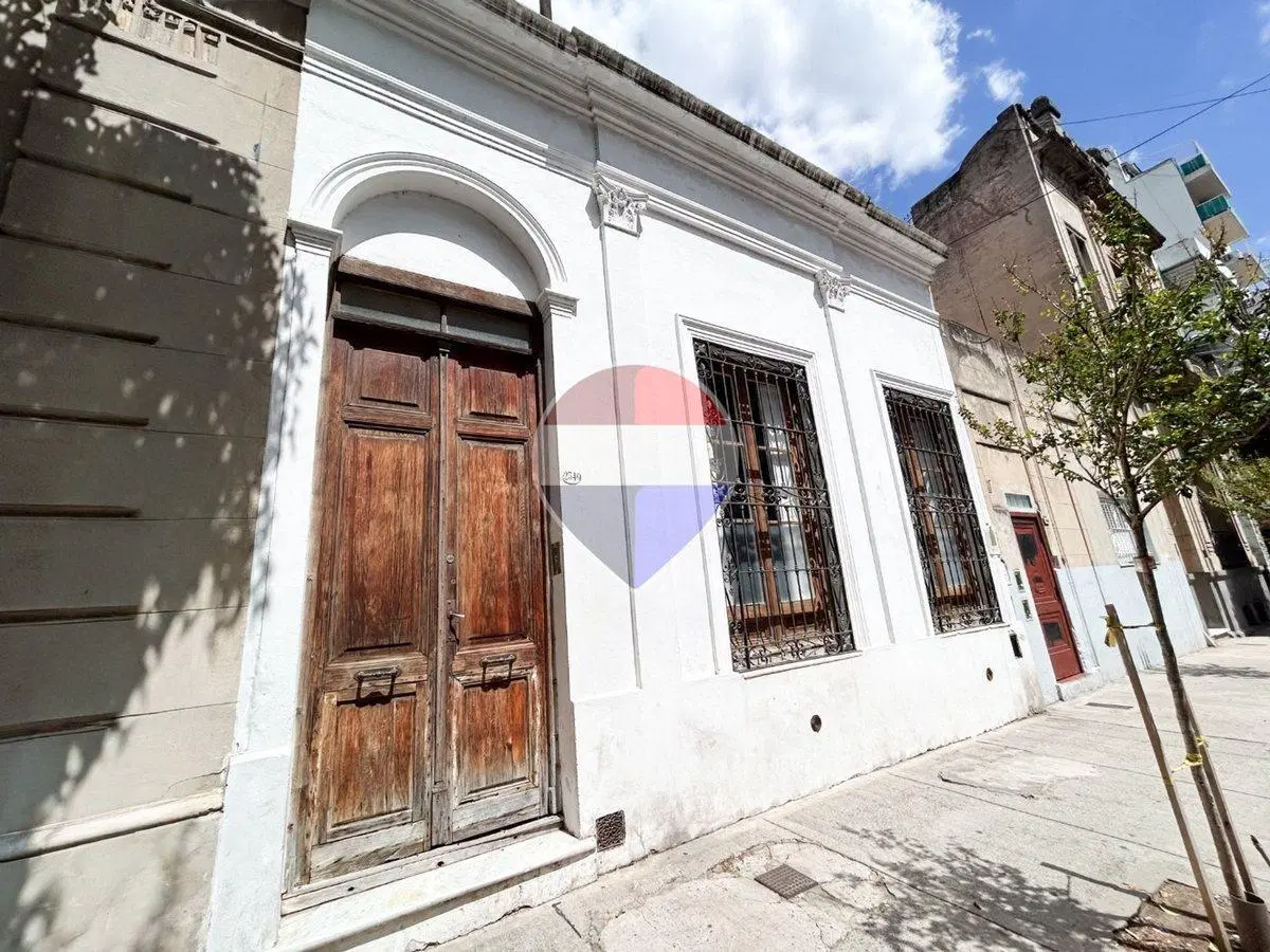 CASA 5 AMBIENTES - VENTA BALVANERA 3