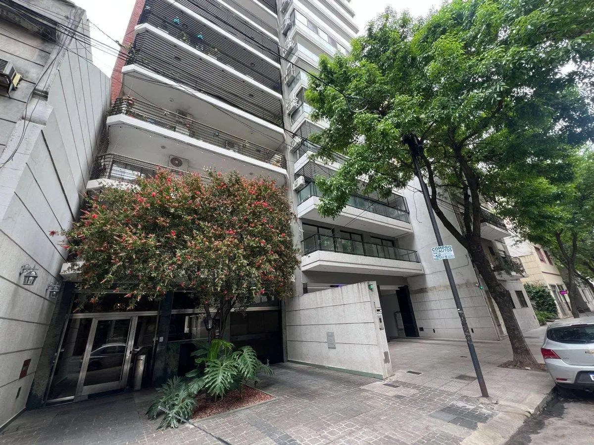 DEPTO 3 AMB VENTA FLORES BALCON ATERRAZADO 5