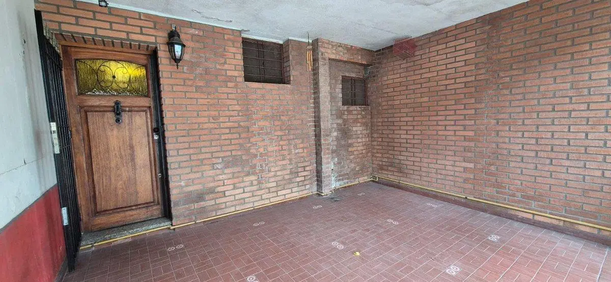 VENTA CASA LOTE PROPIO EX-MUNICIPAL-LINIERS 5