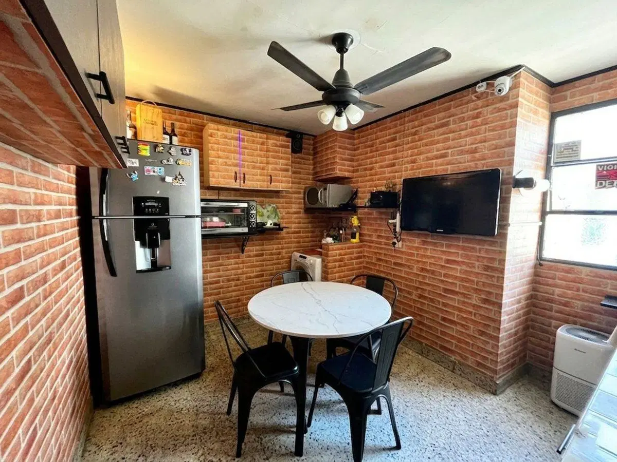 DEPTO 2 AMBIENTES EN VENTA BOEDO C/COCHERA 3