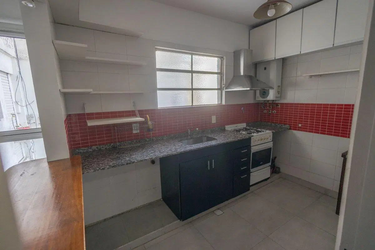 VENTA DEPTO 3 AMB. IMPECABLE 2