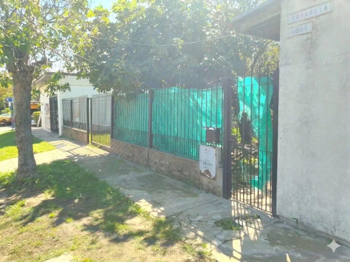 CASA 2 AMB VENTA GONZALEZ CATAN C/ LOCAL Y GALPON 2