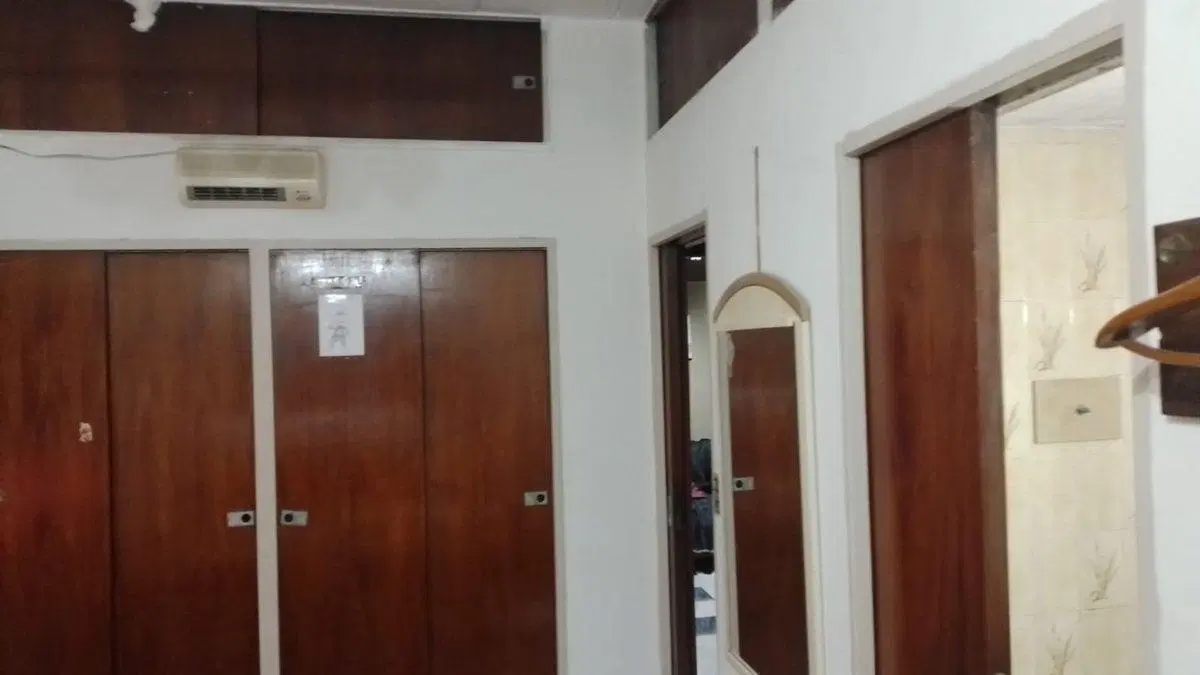 Casa 5 amb. venta Hurlingham c/ jardin y pileta 5