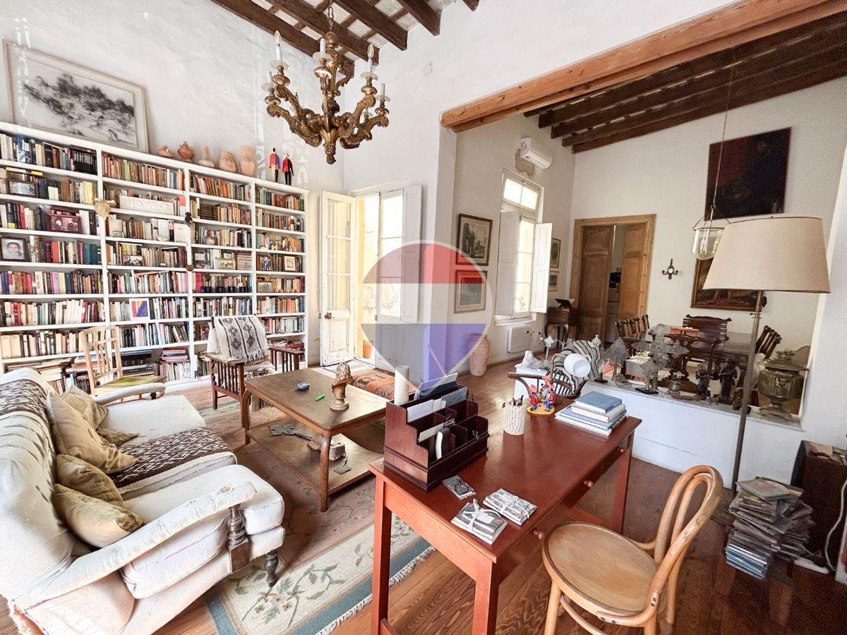 Foto de CASA 5 AMBIENTES - VENTA BALVANERA, imagen 5