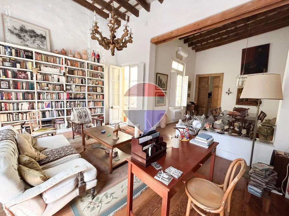 CASA 5 AMBIENTES - VENTA BALVANERA 5