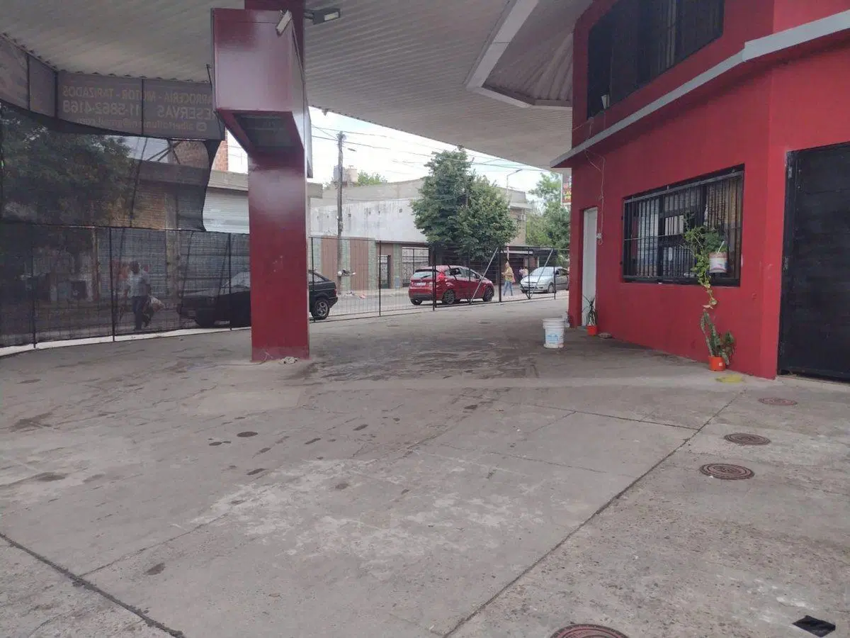 VENTA  EX ESTACION DE SERVICIO JOSE C. PAZ 2