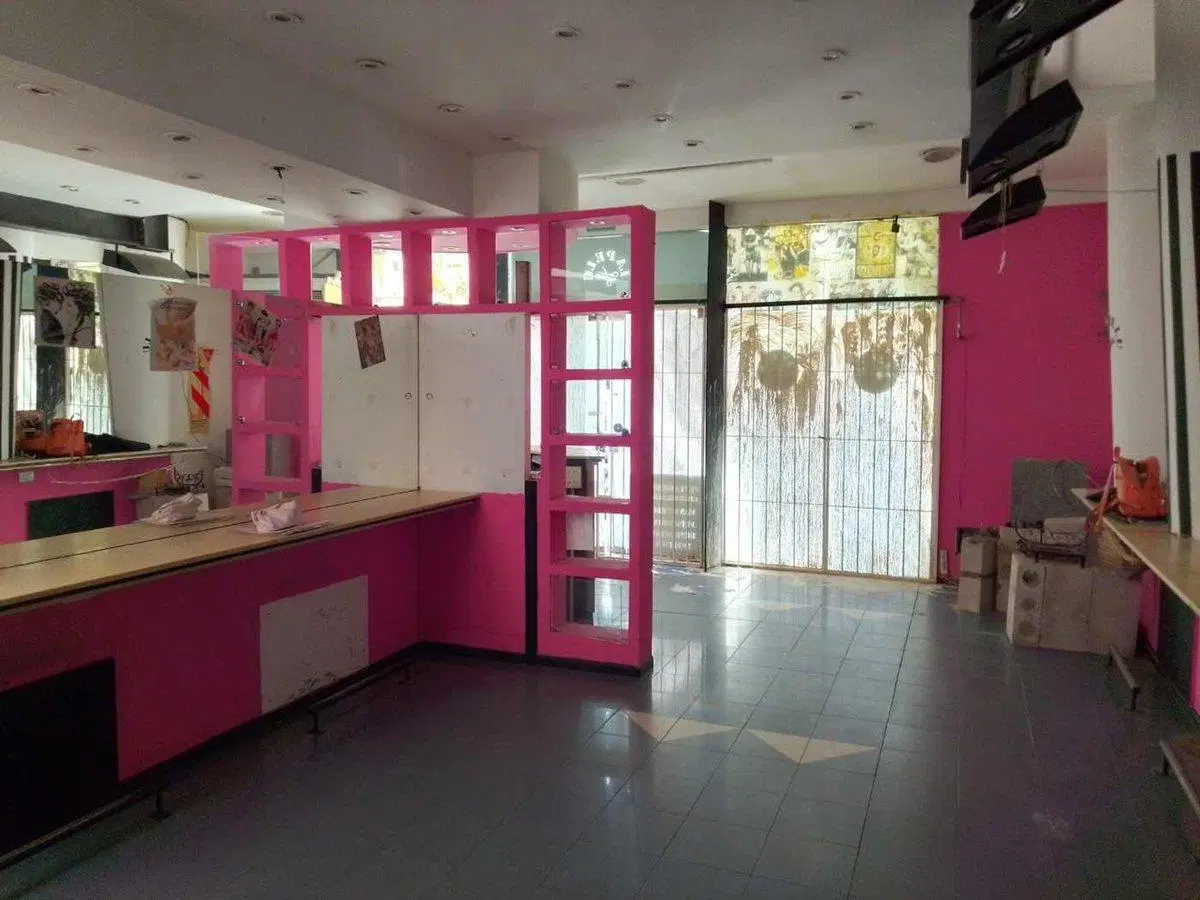 LOCAL 200M VENTA BERNAL CENTRO EXCELENTE UBICACION 2
