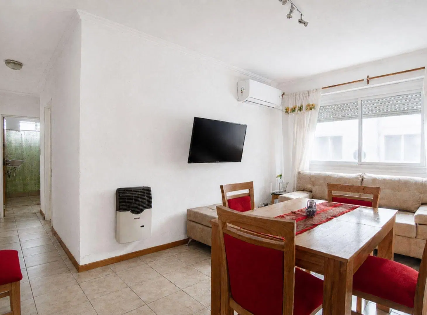 VENTA DEPTO 3 AMB. ¡GRAN UBICACIÓN! 2