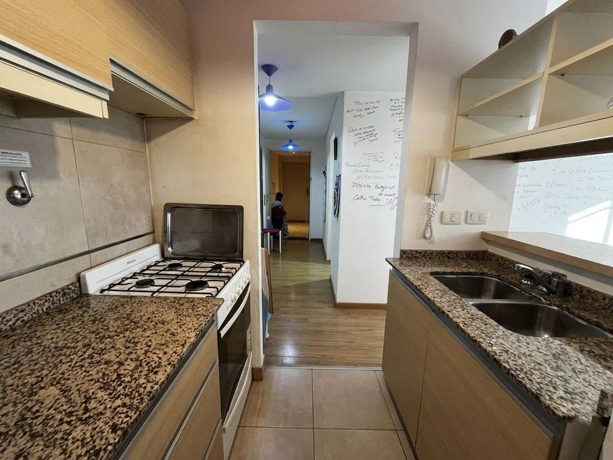 DEPTO MONOAMBIENTE VENTA ALMAGRO ADAPTABLE A 2 AMB 2