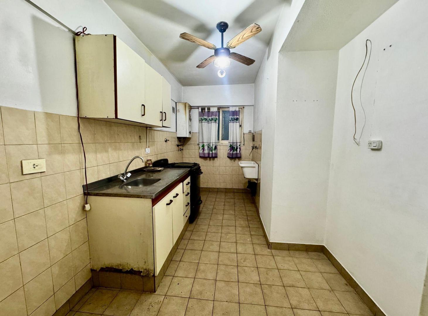 Foto de DEPTO 2 AMB EN VENTA BALVANERA PATIO Y BALCON, imagen 3