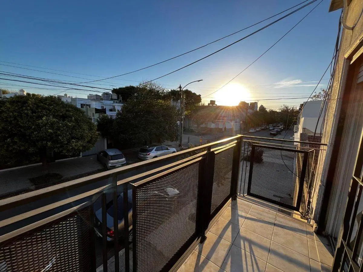 DPTO MONOAMBIENTE EN VENTA MATADEROS C/BALCÓN 4