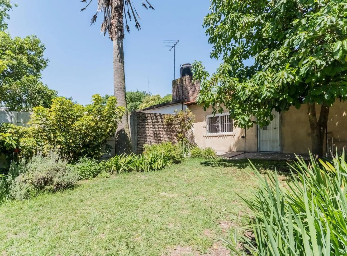 VENTA CHALET 4 AMB EN ITUZAINGO CON JARDIN 4