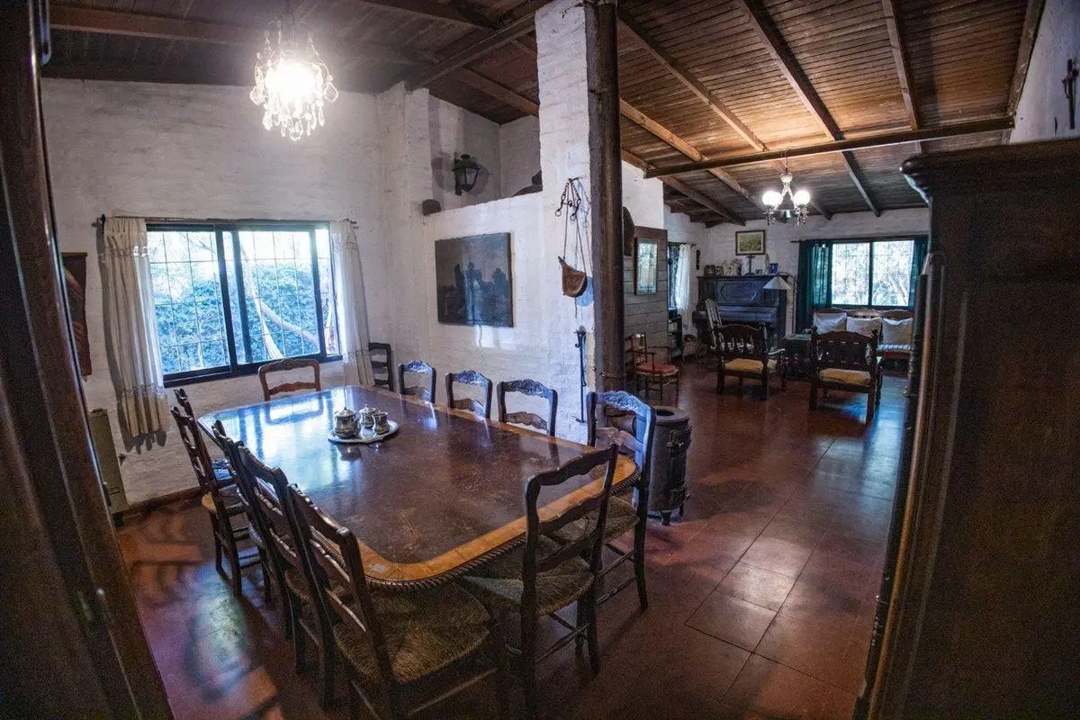 CASA 6 AMB. VENTA RANELAGH GRAN PARQUE 4