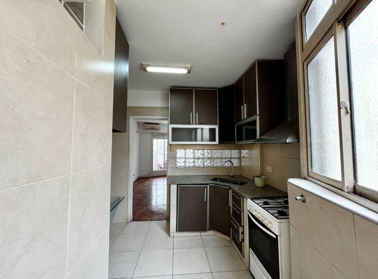 Foto de DPTO 3 AMB EN VENTA ALMAGRO CON BALCON ATERRAZADO, imagen 5