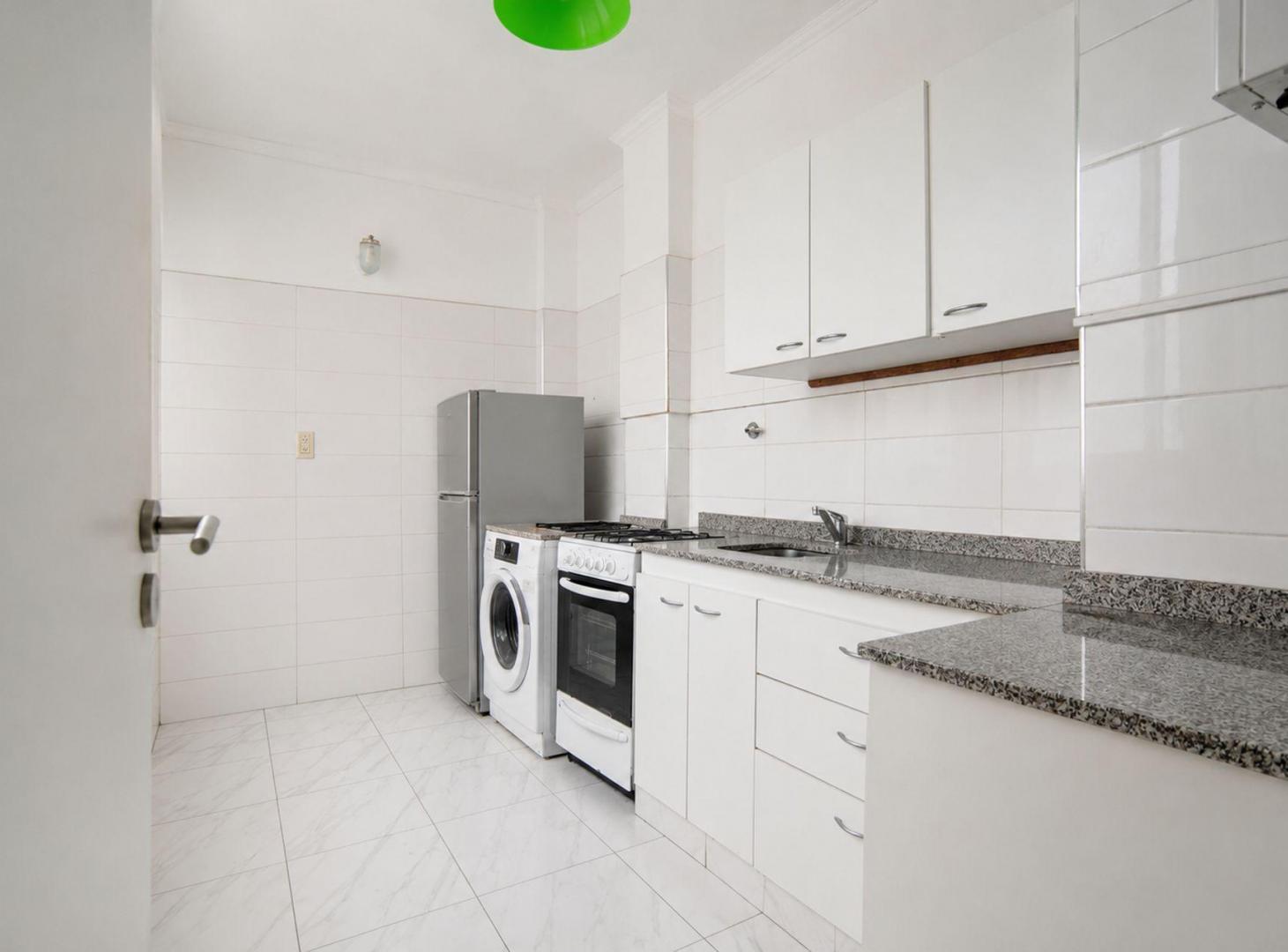 Foto de DEPTO 3 AMB. VENTA CABALLITO GRAN UBICACIÓN, imagen 2