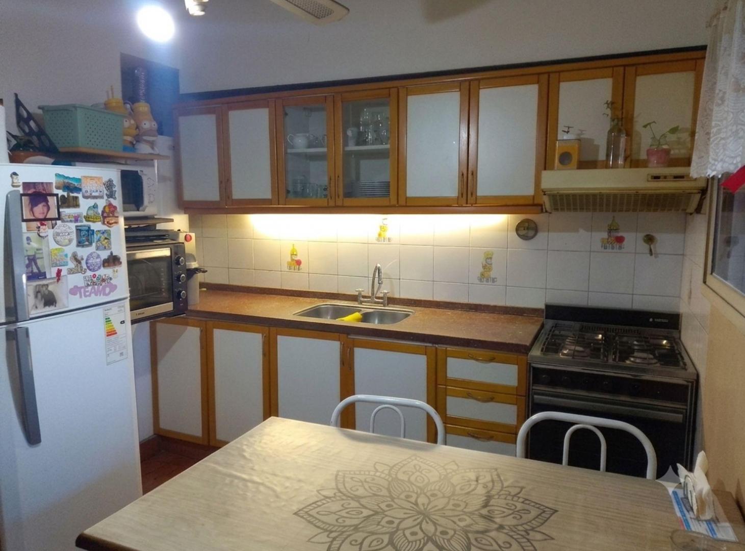Foto de DUPLEX 4 AMB VENTA OLIVOS PATIO INTERNO COCHERA, imagen 1