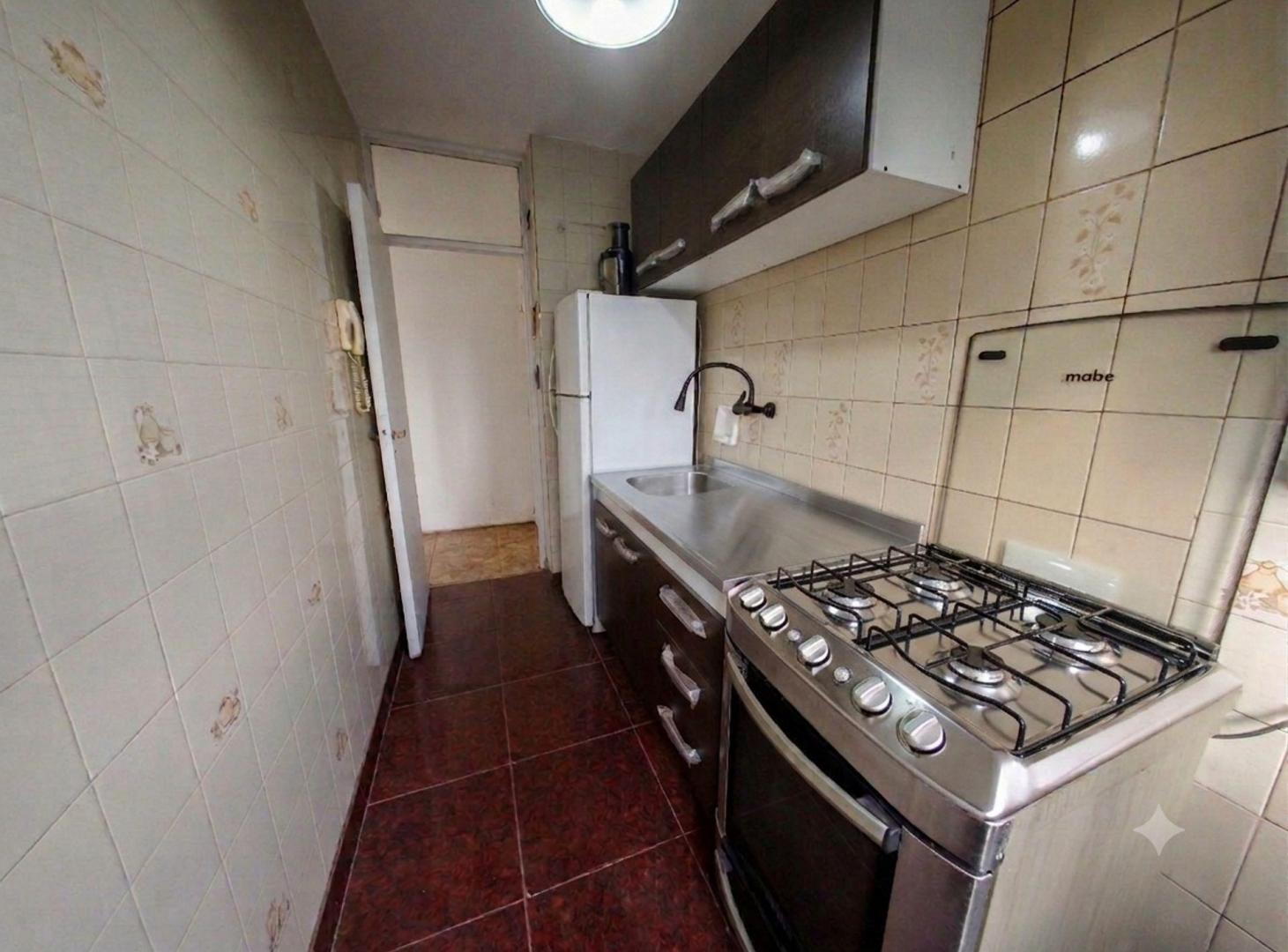 Foto de DEPTO. 3 AMB. VENTA VILLA LUGANO REFACCIONADO, imagen 3