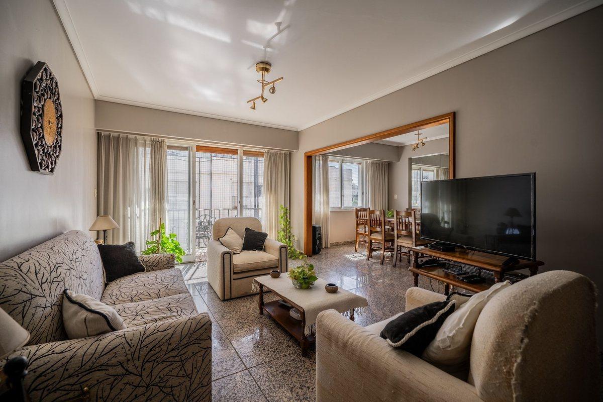 Foto de DEPTO 5 AMBIENTES EN VENTA EN PALERMO CON COCHERA, imagen 3