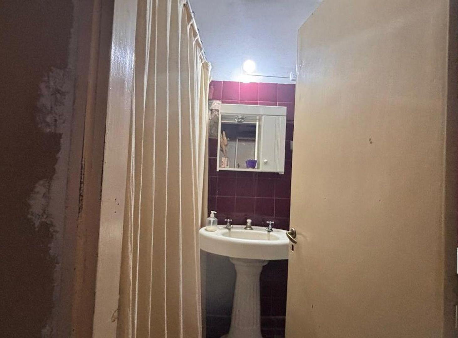 Foto de CASA VENTA MERLO QUINCHO Y JARDIN 300 MT2, imagen 2