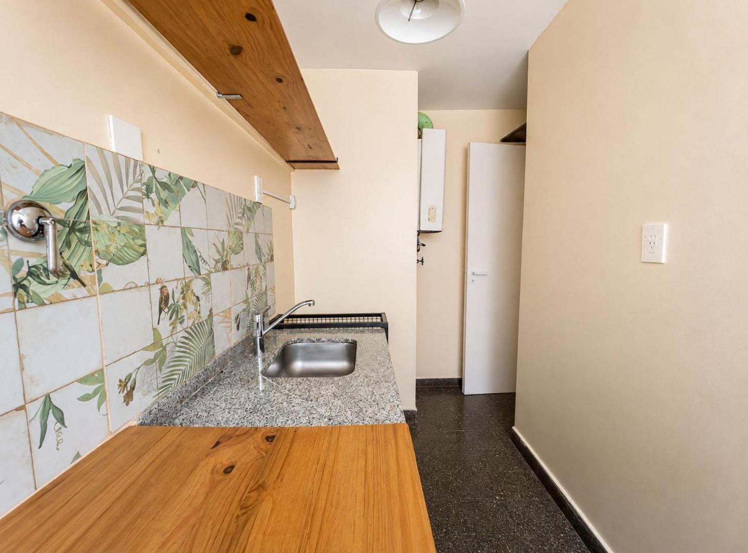 Foto de Depto Monoambiente Alquiler Almagro con balcon, imagen 4