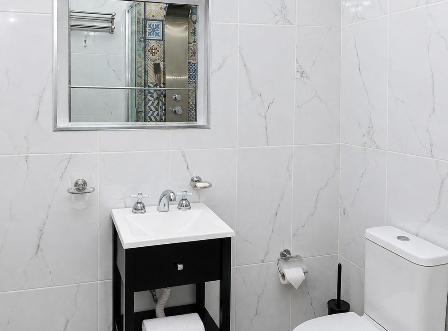 Foto de MONOAMBIENTE VENTA CONSTITUCION CON PATIO, imagen 5