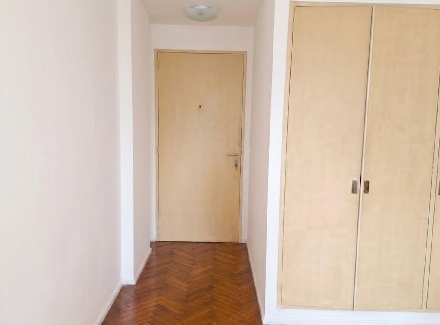 Foto de MONOAMBIENTE VENTA CONSTITUCION CON PATIO, imagen 1