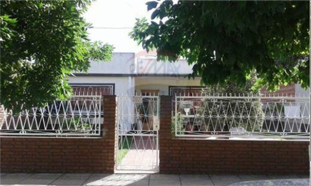 Foto de CASA 4 AMBIENTES ALQUILER EN JOSE C PAZ, imagen 4