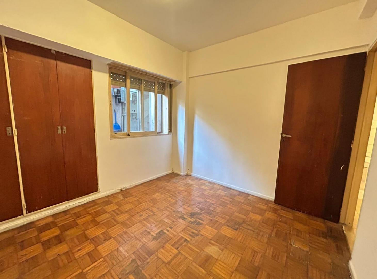 Foto de VENTA DEPTO 2 AMBIENTES BALVANERA CON PATIO, imagen 2