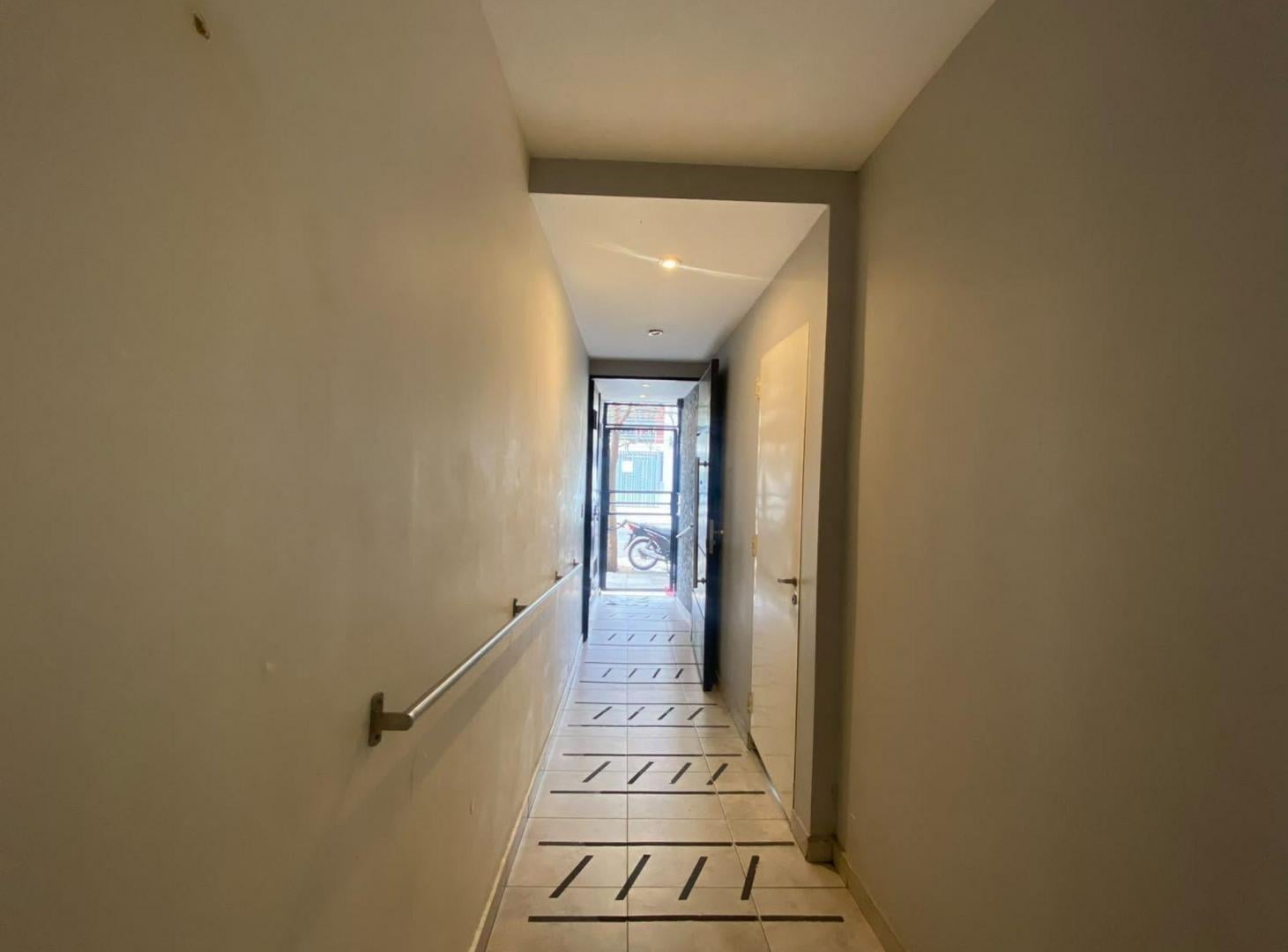 Foto de Depto monoambiente alquiler Boedo con balcon, imagen 5