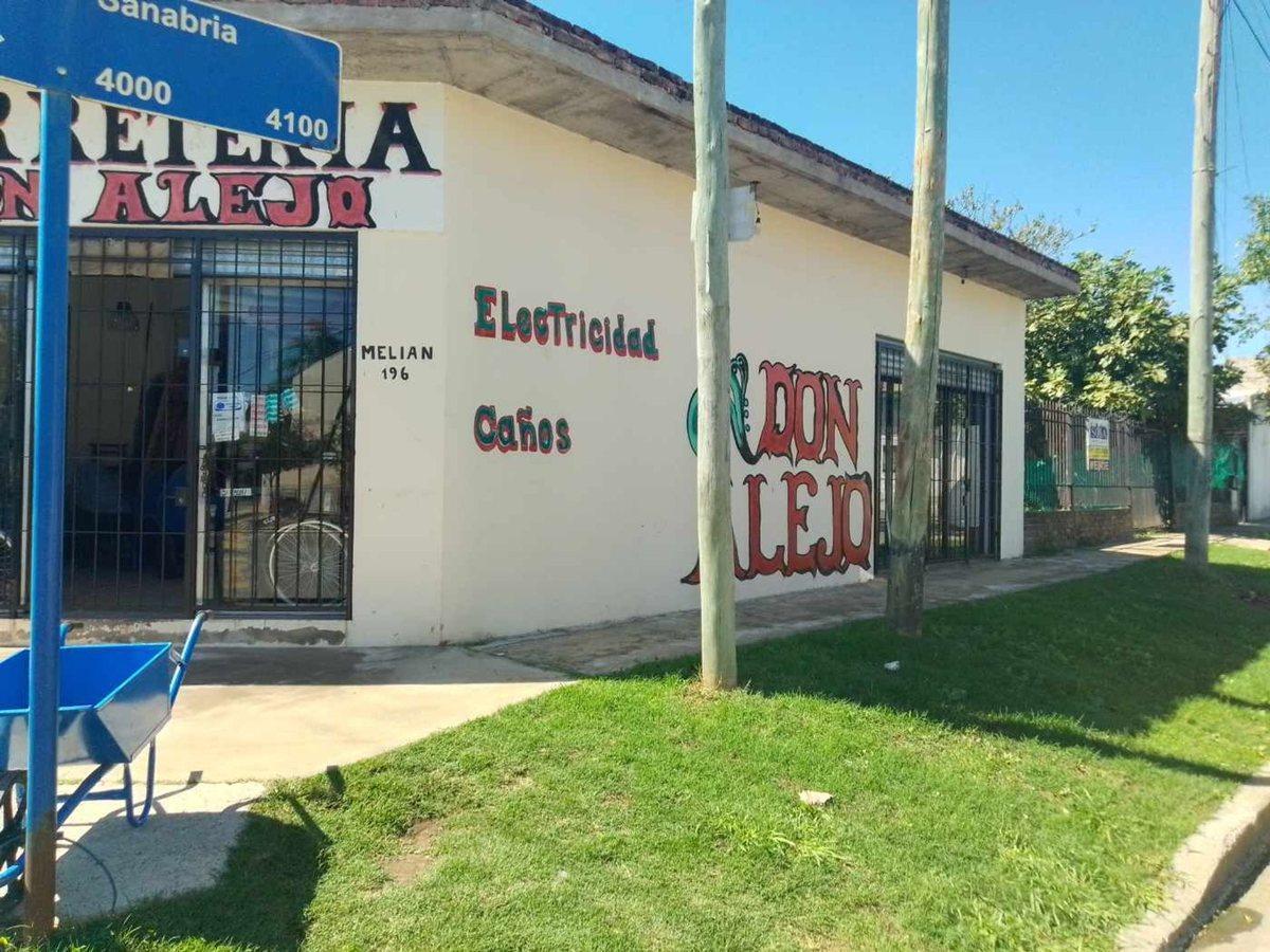 Foto de CASA 2 AMB VENTA GONZALEZ CATAN C/ LOCAL Y GALPON, imagen 1