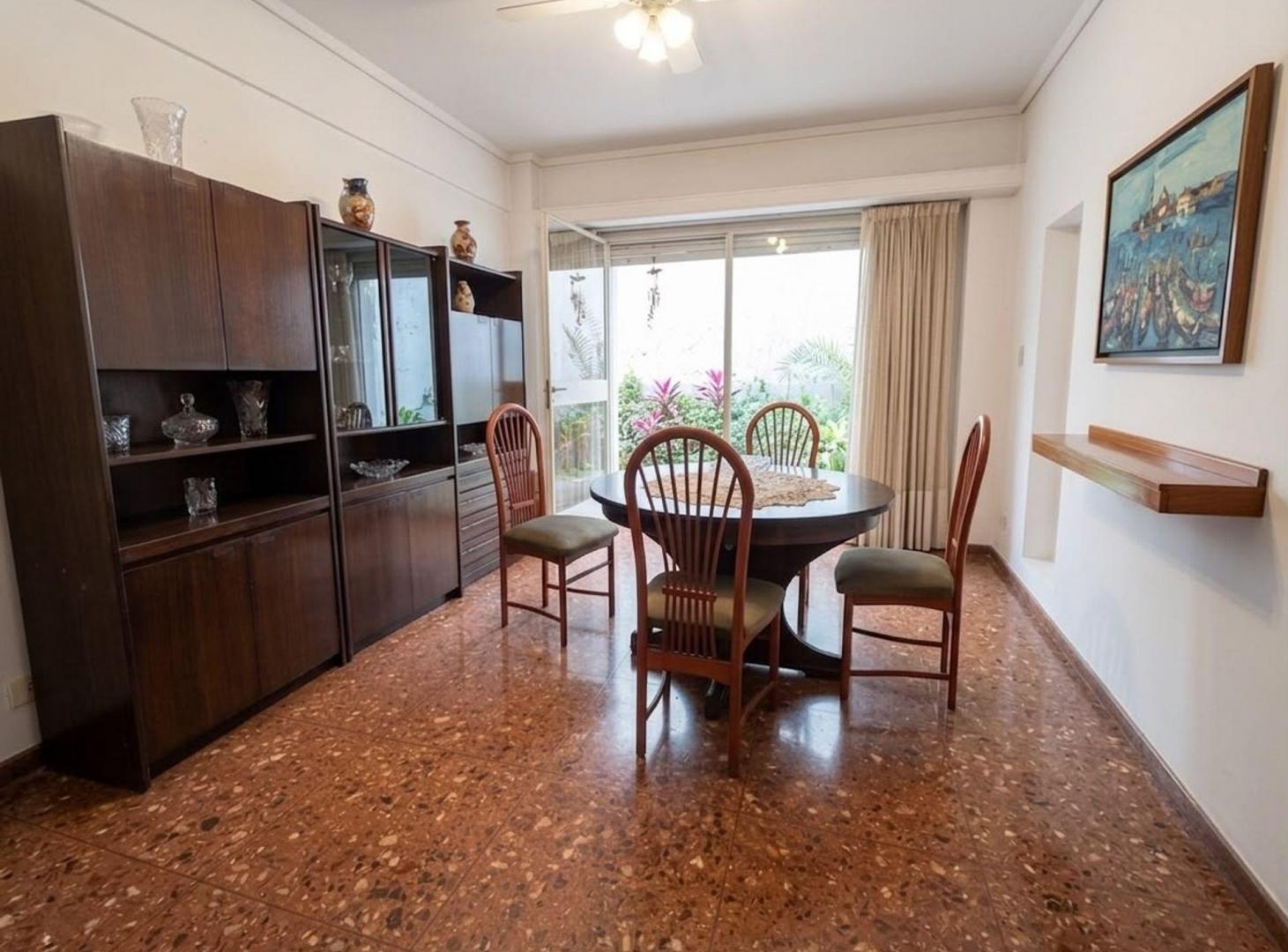 Foto de DEPARTAMENTO 3 AMB VENTA BARRACAS CON 2 PATIOS, imagen 4