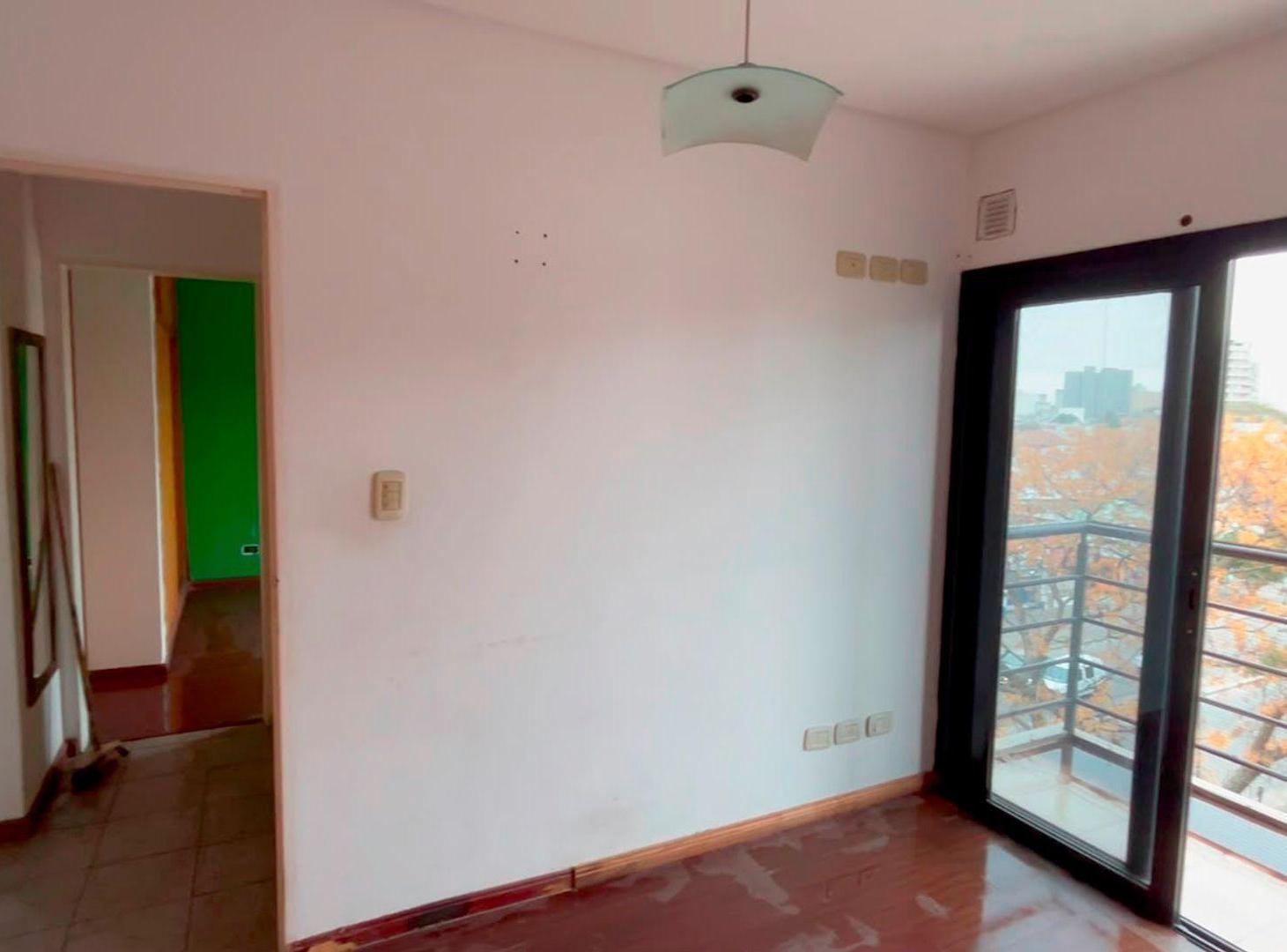 Foto de VENTA DPTO 3 AMB BERAZATEGUI CENTRO 3 BALCONES, imagen 3