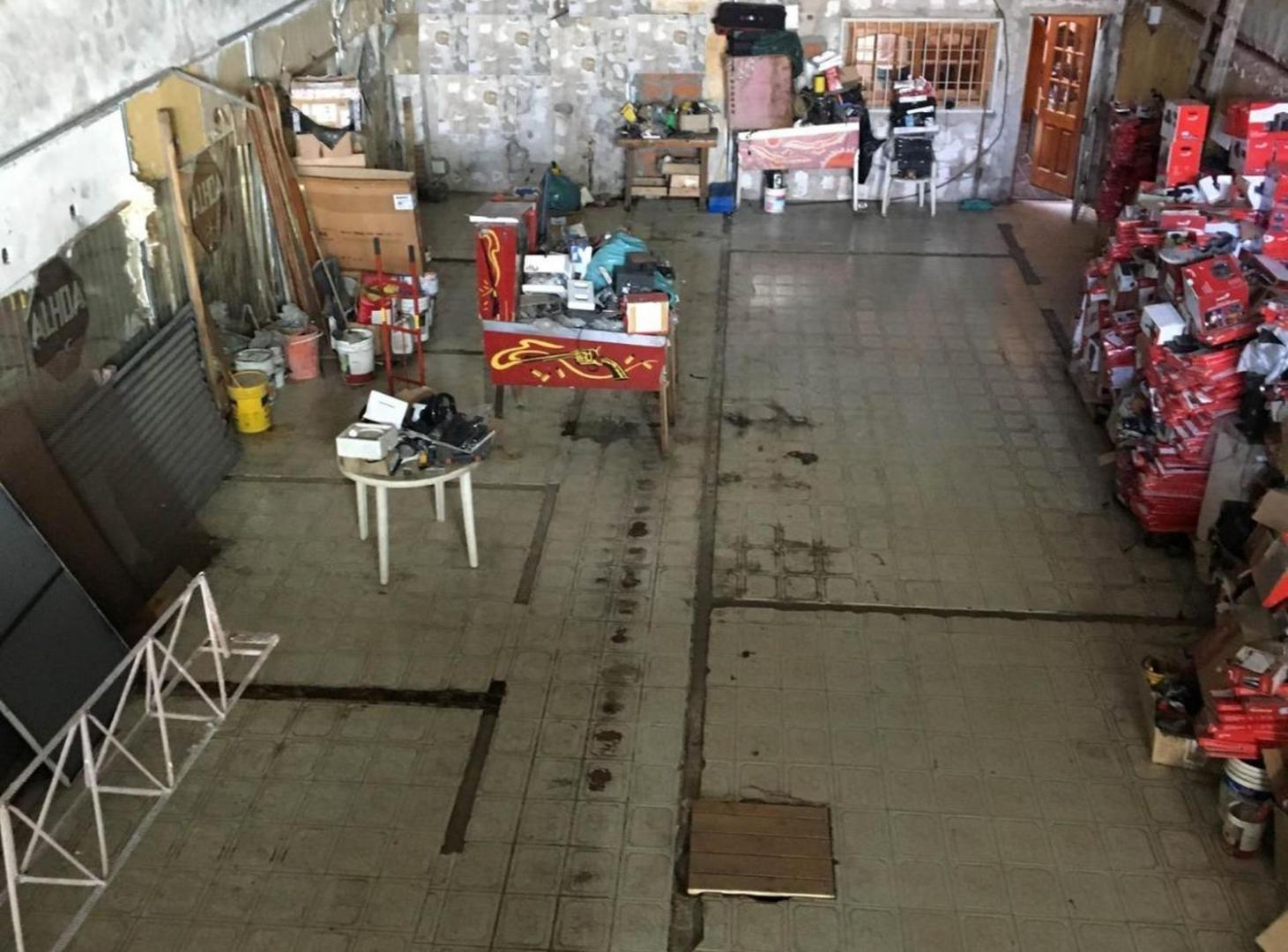 Foto de DEPOSITO DOBLE ALTURA VENTA C/VIVIENDA LOTE PROPIO, imagen 2