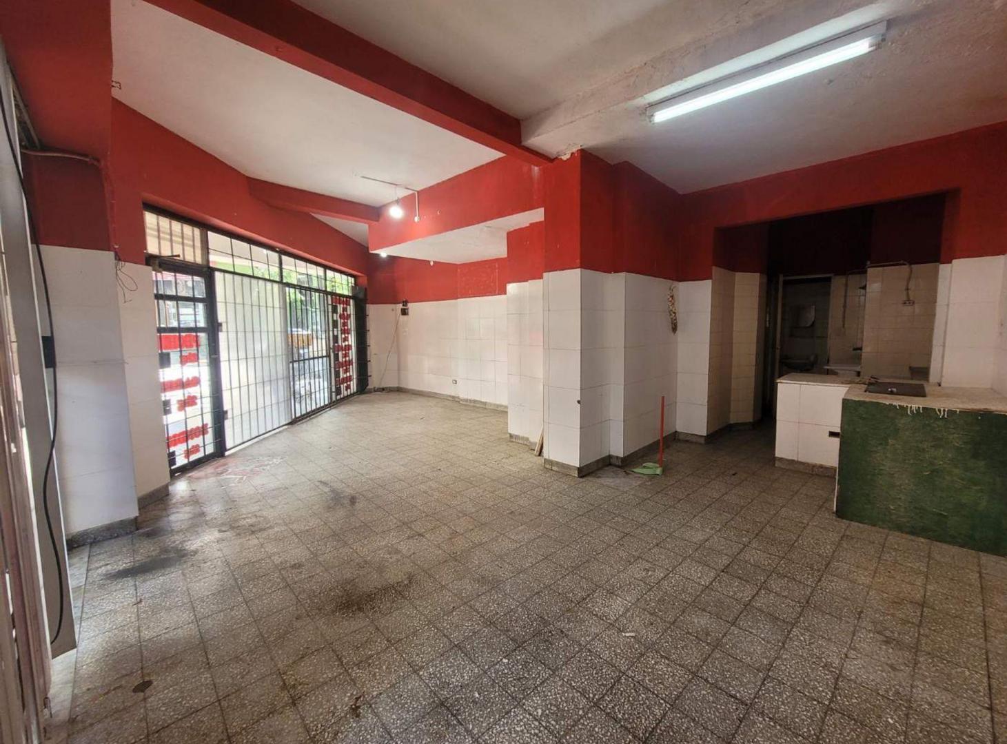 Foto de LOCAL COMERCIAL EN ALQUILER EN ALMAGRO CON SOTANO, imagen 2