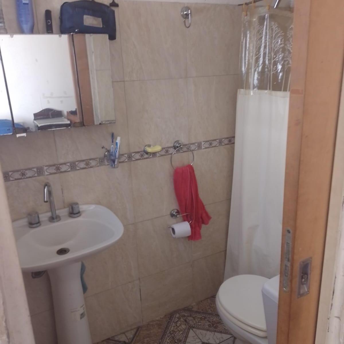 Dueño Vende PH 3amb con Patio en Av Chorroarin y Bauness 2