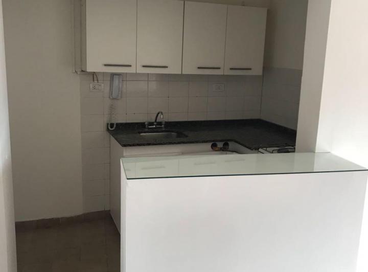 DUEÑO ALQUILA SIN COMISION INMOBILIARIA DEPARTAMENTO DE UN DORMITORIO 4