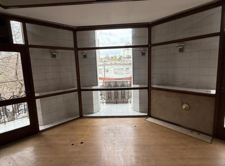 Oficina en alquiler en calle 4 e/ 44 y 45 1