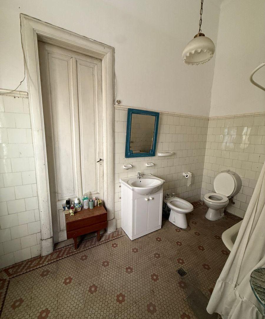 Foto de Casa en Alquiler en 44 Entre 5 y 6 Sobre Lote de 7,50 X 40., imagen 5