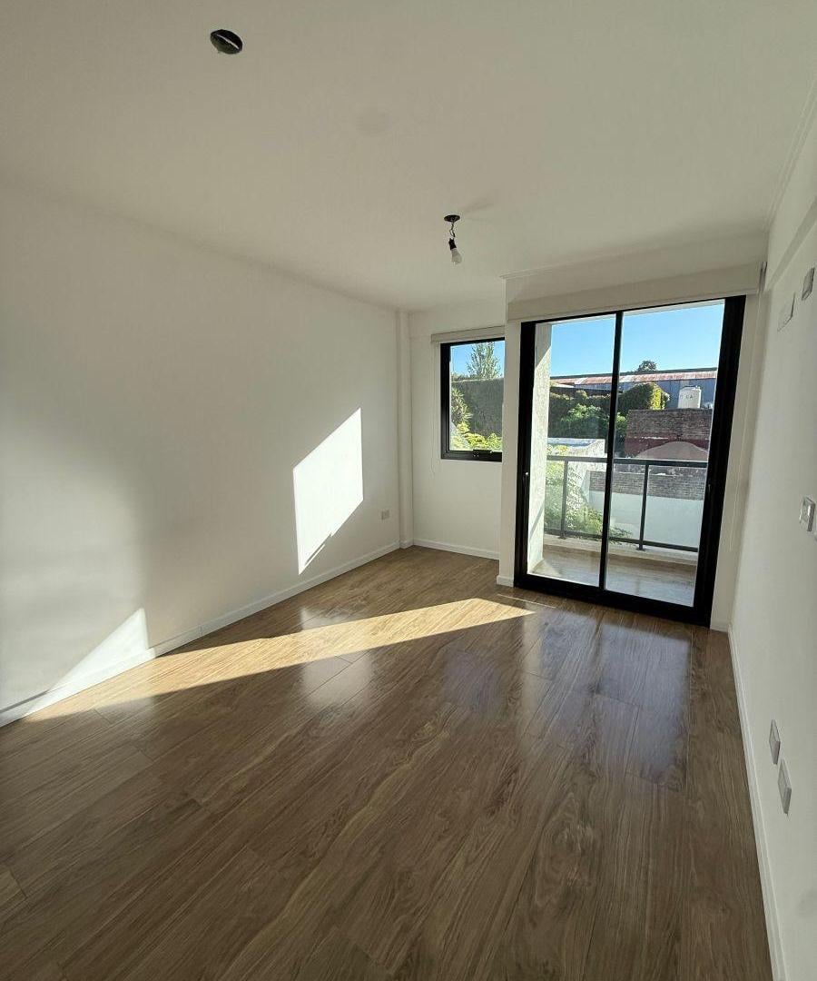 Foto de Monoambiente a estrenar en 12 entre 35 y 36, imagen 1