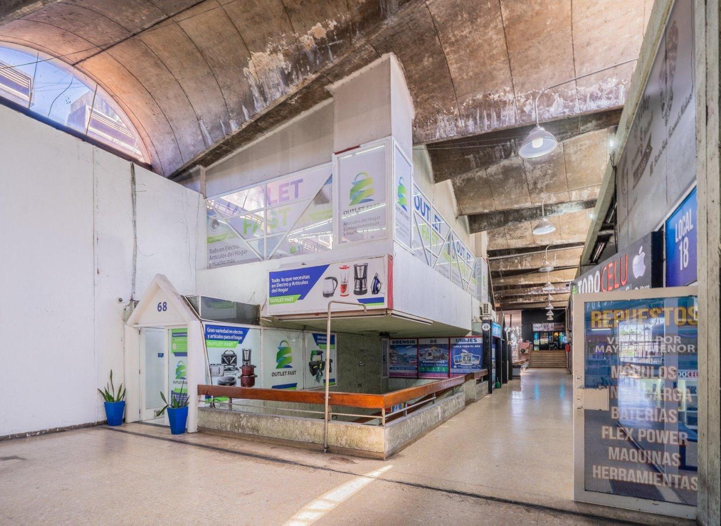 Foto de LOCAL EN GALERÍA | 200 M2 | PERMUTA, imagen 5